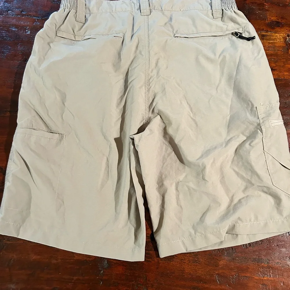 REDHEAD  BRAND Mens shorts size 34. 1 zip back pocket 1 zip side pocket - Picture 2 of 6